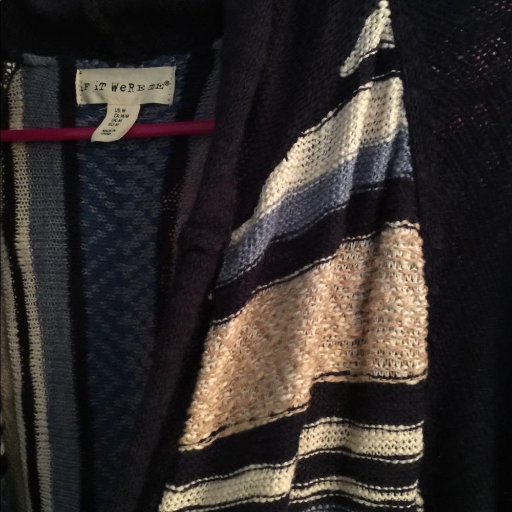 Long sweater - Picture 3 of 3